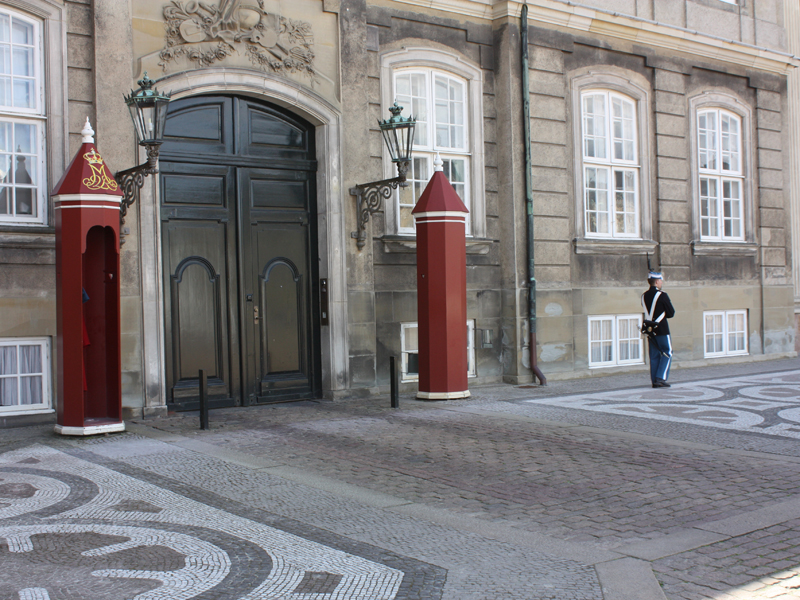Königliche Garde, Schloss Amalienborg Königliche Garde, Schloss Amalienborg